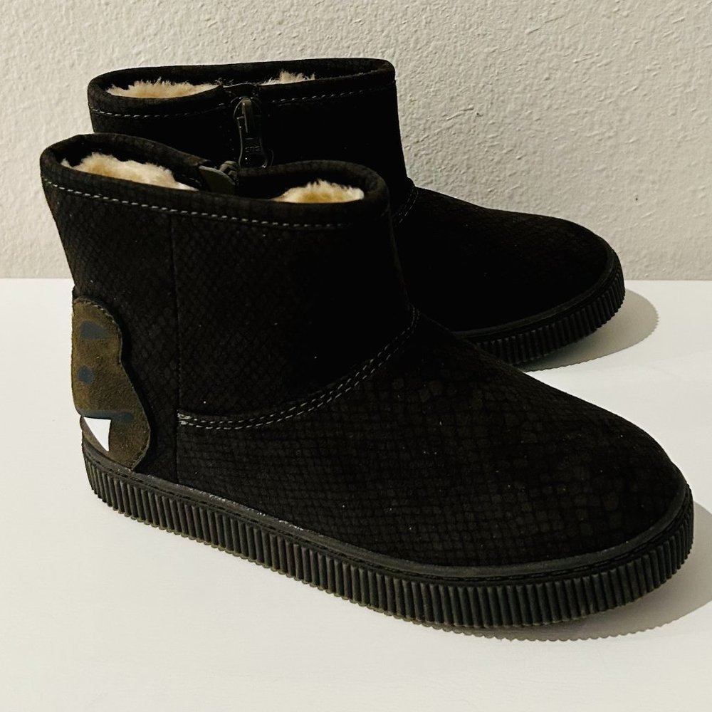 Cat & Jack Unisex Olive Green/Fabian Boots Size 12 -NWT